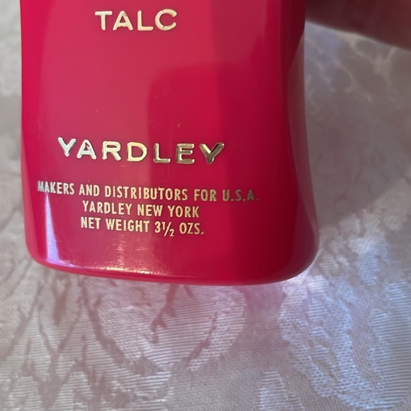 Bond Street Perfumed Talc by Yardley - Picture 2 of 4